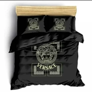 Basic Black Versace Bedding Set