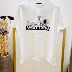 Louis Vuitton Luxury T-Shirt DN26160333