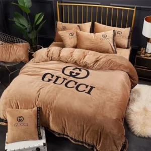 Premium Gucci Bedding Set - DN1615710