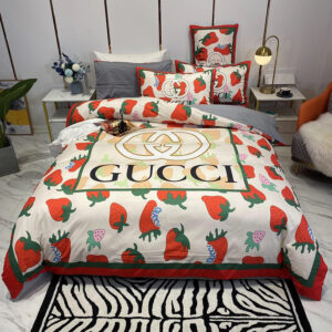 Premium Gucci Bedding Set - DN1615701