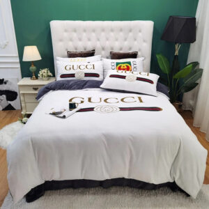 Premium Gucci Bedding Set - DN1615786