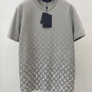 New Arrival LV Luxury Brand Unisex T-Shirt Gift Hot 2025 TH771