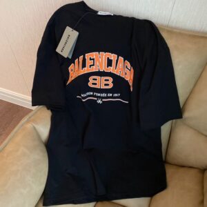 Balenciaga Luxury Brand Unisex T-Shirt  - DN2618633