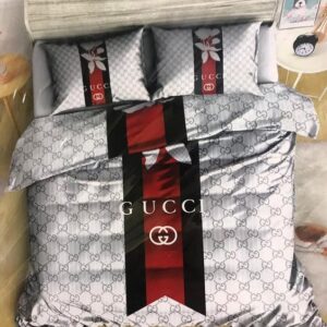 Premium Gucci Bedding Set - DN1615733