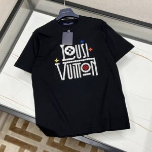 Louis Vuitton Luxury T-Shirt DN26200522