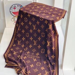 Limited Edition Luxury Louis Vuitton Beach Towel - DN26130533