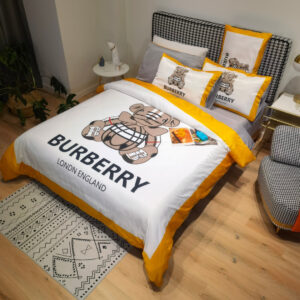 Berry London England Bedding Set 2