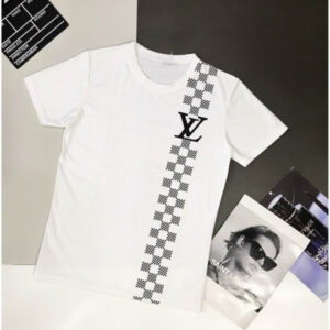 Limited Edition 2025 Louis Vuitton Unisex T-Shirt DN830901