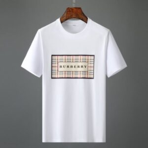 Limited Edition Burberry T Shirts - Max09171
