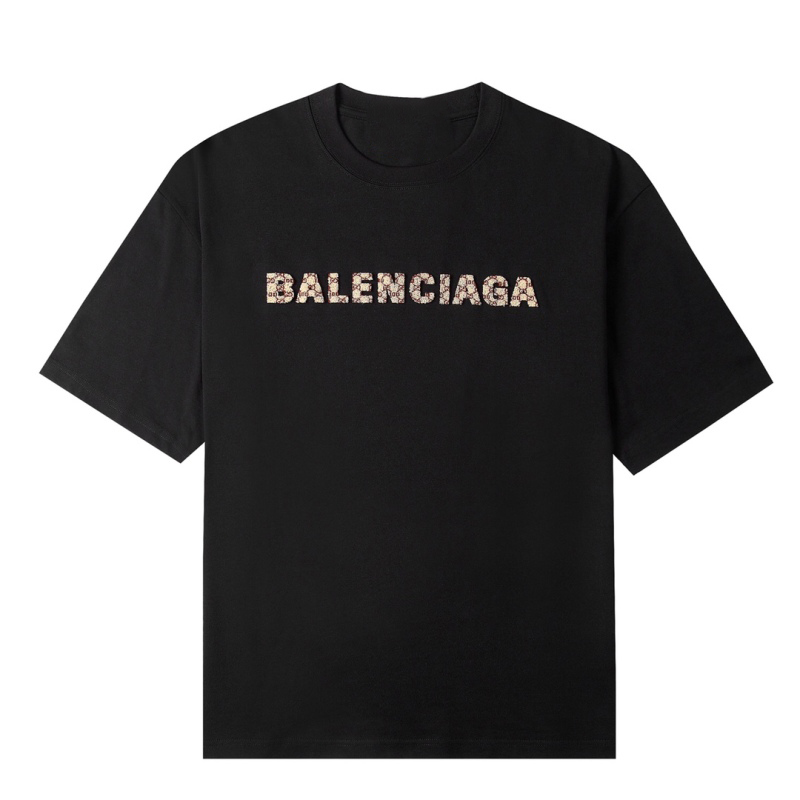 Balenciaga-AAAA-Tshirts-99922839_800x800-1.jpg