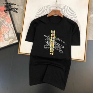Burberry Unisex T-Shirt - DN24810