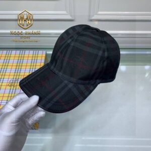 Burberry Cap Limited Edition - B9G-CAP-Max4335