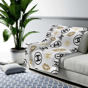 Chanel Lips Fashion Luxury Brand Premium Blanket Fleece Home Decor LVT00198