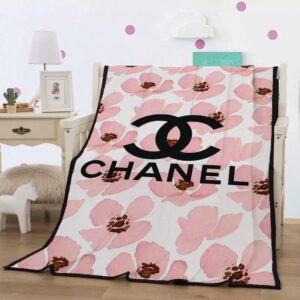Chanel Pinky Flowers Fashion Luxury Brand Blanket Fleece Comfortable Blanket LVT00130
