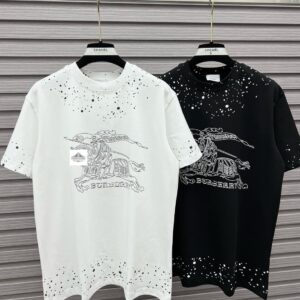 Limited Edition Burberry T Shirts - DN1623614