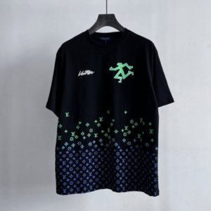 Louis Vuitton Luxury T-Shirt DN26210318
