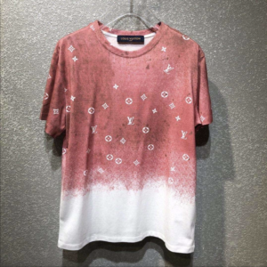 Louis Vuitton Luxury T-Shirt DN26210325