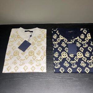 Limited Edition 2024 Louis Vuitton Unisex T-Shirt DN9290607