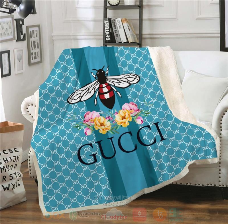Gucci-Bee-Flowers-Light-Blue-Pattern-Blanket.jpg