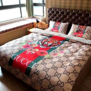 GC Floral Tiger With Vintage Web In Monogram Background Duvet Cover Set