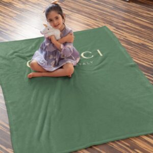 Gucci Green Luxury Brand Logo Premium Blanket Fleece Home Decor LVT00110