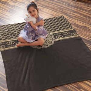 Gucci Hot Luxury Brand Logo Premium Blanket Fleece Home Decor LVT00113