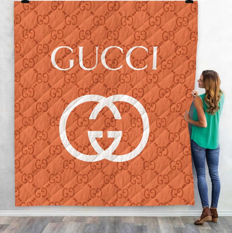 Gucci-Orange-Fashion-Luxury-Brand-Premium-Blanket-Fleece-Home-Decor.jpg