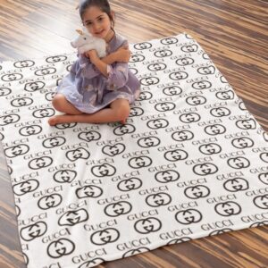 Gucci White Luxury Brand Hot Logo Premium Blanket Fleece Home Decor LVT00158