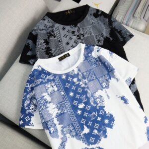Limited Edition 2025 Louis Vuitton Unisex T-Shirt DN830905