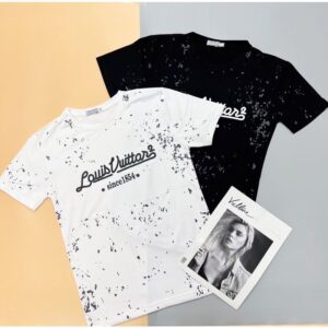 Limited Edition 2025 Louis Vuitton Unisex T-Shirt DN830907