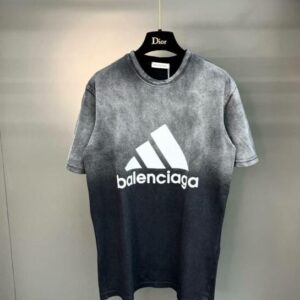 Balenciaga Luxury Brand Unisex T-Shirt  - LIAT1018