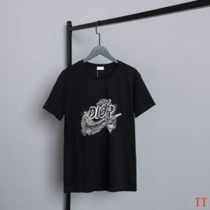 Limited Dior Luxury Brand Unisex T-Shirt Gift Hot 2025 LTV446