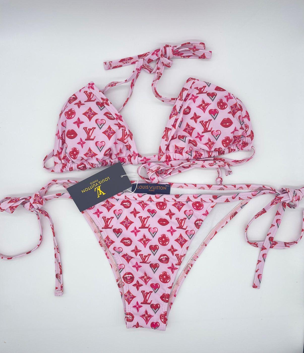 LV-Bikini-PM01070.jpg