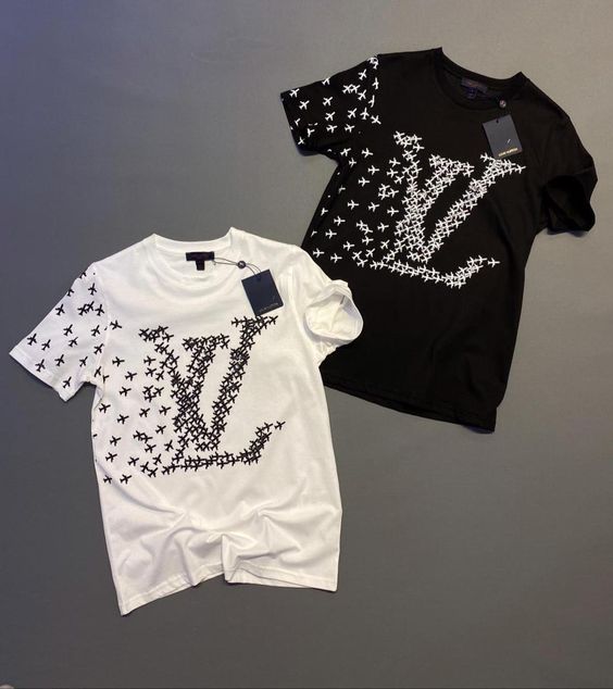 Limited-Edition-LV-T-Shirt-E28093PM01239.jpg