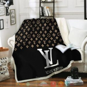 LOUIS VUITTON BLACK FLEECE BLANKET
