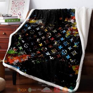 LOUIS VUITTON COLORS PATTERN BLACK FLEECE BLANKET