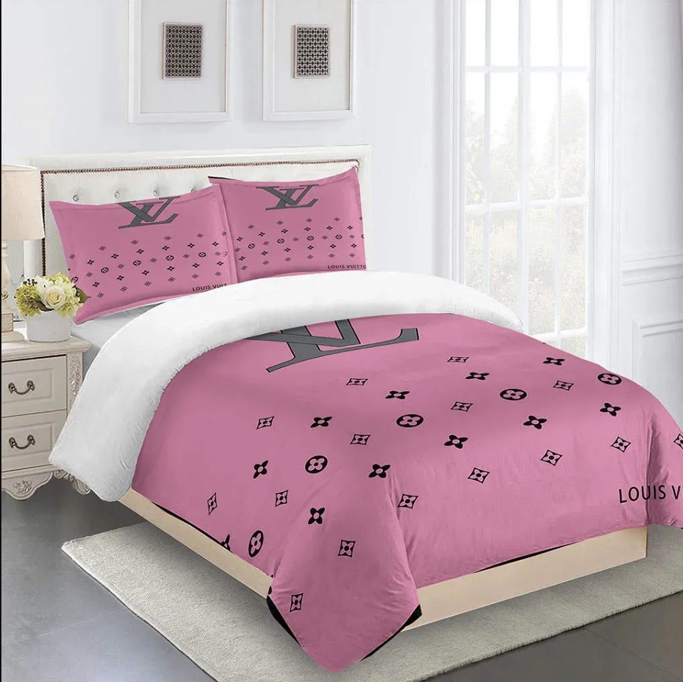 Louis-Vuitton-Pink-Luxury-Brand-Limited-Premium-Fashion-Bedding-Set-Home-Decor.jpg