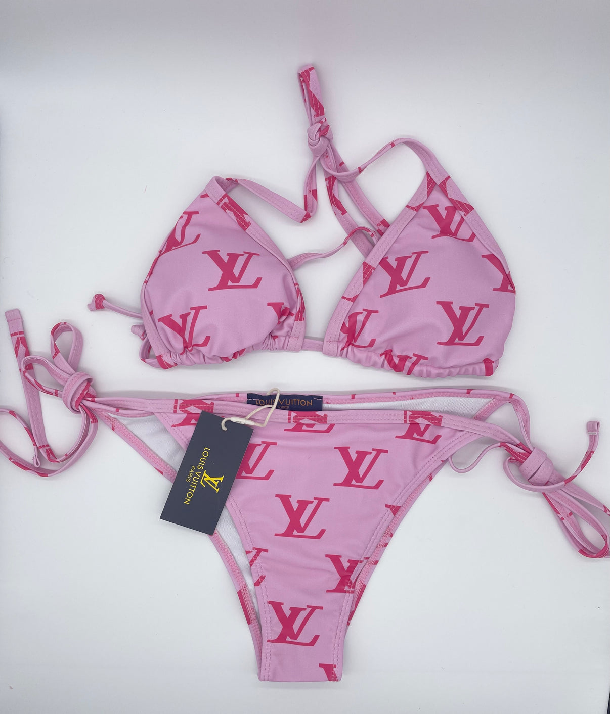 Lv-Bikini-PM01054.jpg