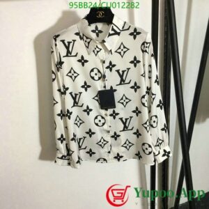 Louis Vuitton Long Sleeve Shirt For Men - Max02188
