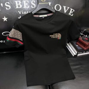 Gucci T Shirts (Black & White)  -B9G-TX-Max05503
