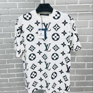 Louis Vuitton Luxury Brand Premium T-Shirt Outfit For Men Women -B9G-TX-Max08540