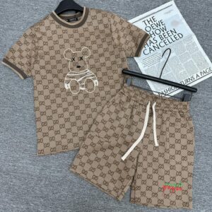 Gucci-Tracksuits For Men- TX+STK Max08721