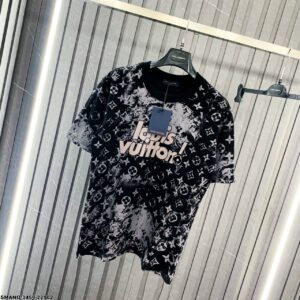 Louis Vuitton Luxury Brand Premium T-Shirt Outfit For Men Women -B9G-TX-Max08755