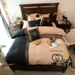 Gucci Premium Fashion Limited Luxury Brand Bedding Set Home Decor - Min00365
