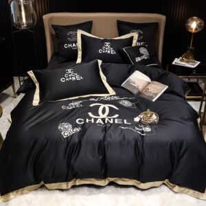 Chanel Premium Fashion Limited Luxury Brand Bedding Set Home Decor -Min00418