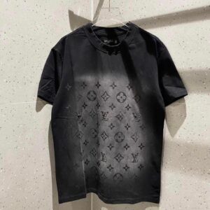 Limited LV Luxury Brand Unisex T-Shirt Gift Hot 2025 PEA31343