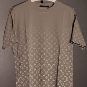 Limited LV Luxury Brand Unisex T-Shirt Gift Hot 2025 PN2803014