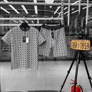 New Arrival Fendi Luxury Brand Unisex T-Shirt Gift Hot 2025 PEA31850