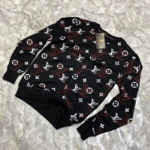 New Arrival LV Sweater hot gift for men women 2026 PEA32184