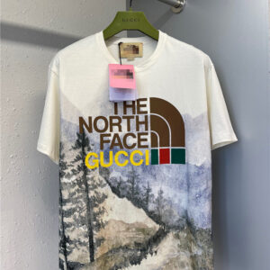 GC Luxury Brand Premium T-Shirt Outfit For Men Women - PN90104022